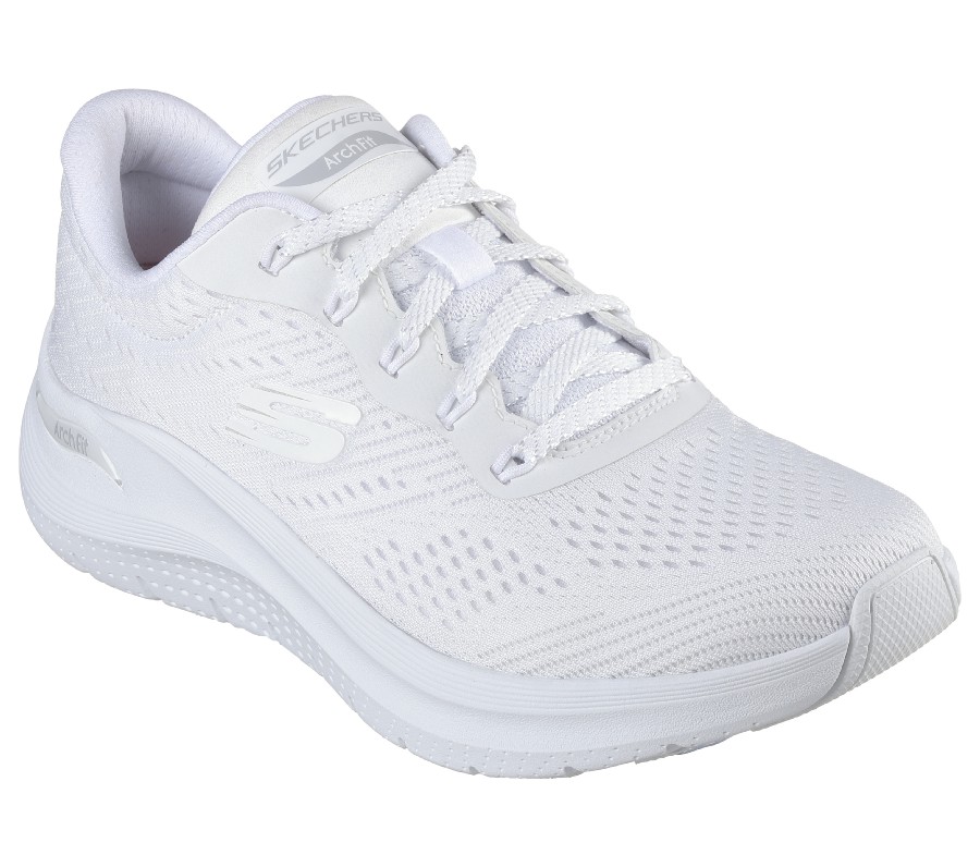 Skechers